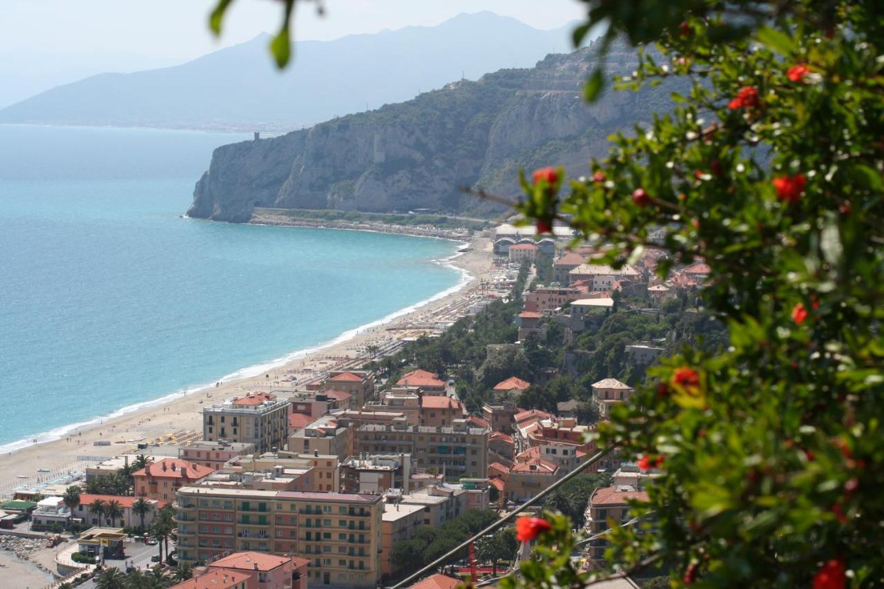 Grand Hotel Moroni Finale Ligure Eksteriør bilde